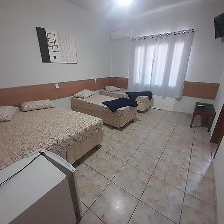 Pousada Alianca Апаресіда Екстер'єр фото